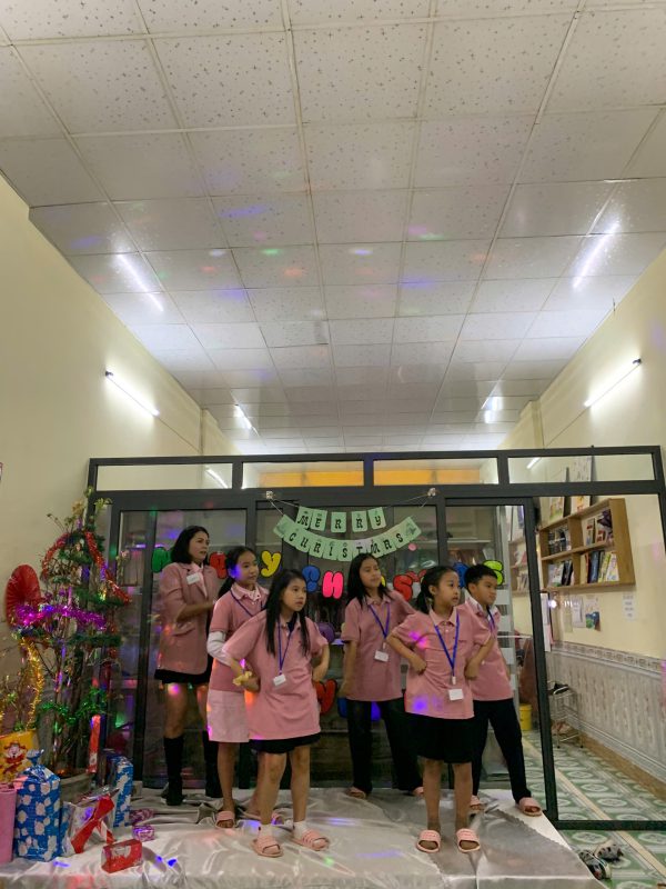 Trung Tâm Ngoại Ngữ Cherry