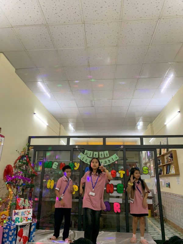 Trung Tâm Ngoại Ngữ Cherry